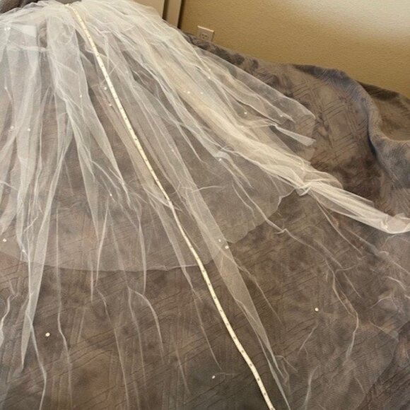 Wedding veil - Picture 5 of 7